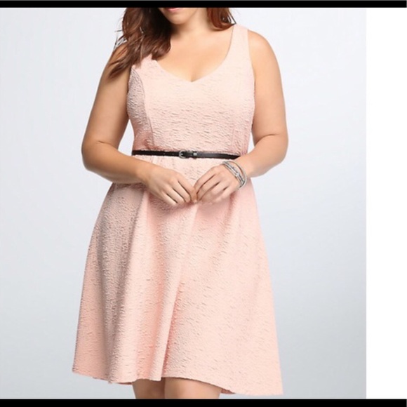 NWT Torrid V-neck Skater Dress - Picture 1 of 4